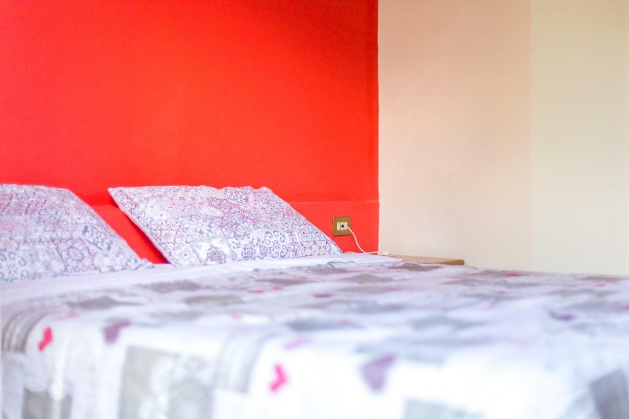 Appartamento il Cortiletto Stresa Esterno foto
